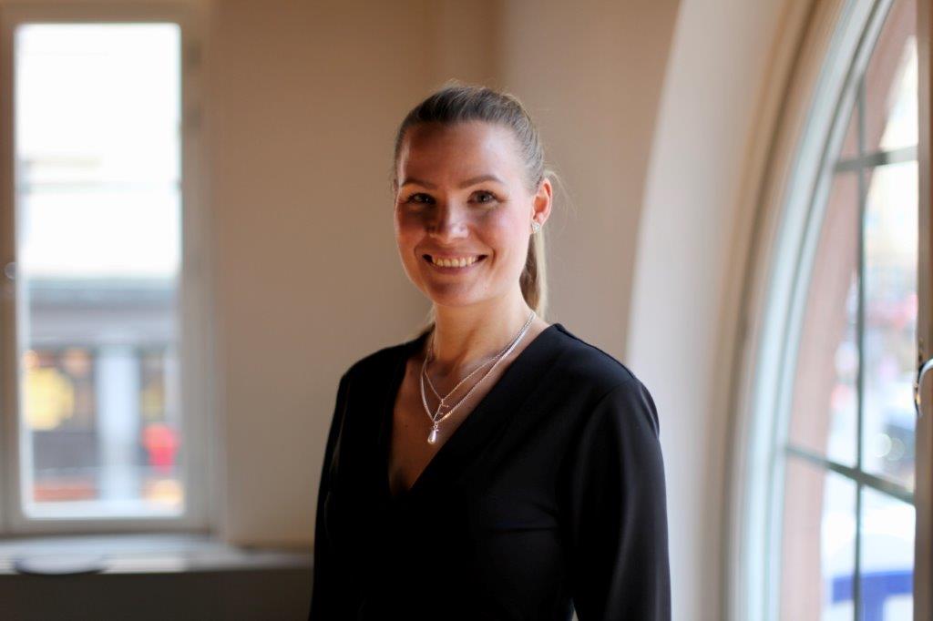 Caroline Lindqvist, Auktoriserad skatterådgivare/ Tax director