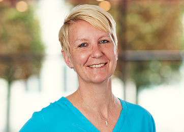 Camilla Oldby , Paralegal