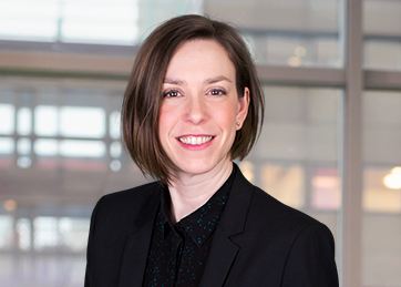Maria Loghmani, Manager