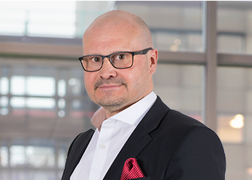 Peter Gustafsson, Approved Public Accountant/Partner